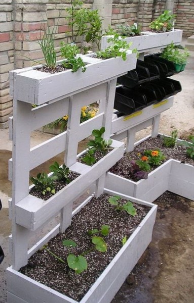 46-Genius-Pallet-Building-Ideas_17