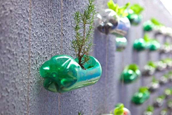 plastic-bottles-recycling-ideas-9